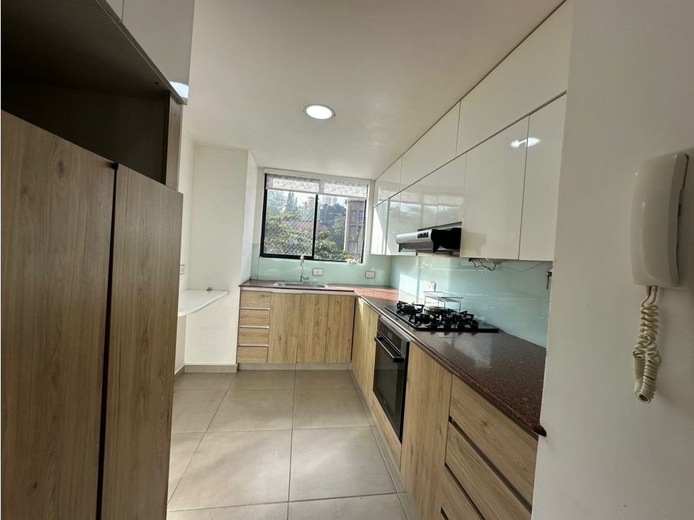 APARTAMENTO PARA RENTA EN EL CAMPESTRE, POBLADO — foto 6