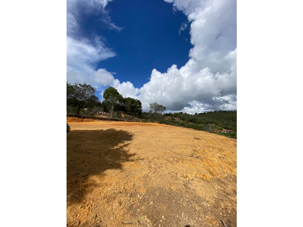 SE VENDEN LOTES EN UNIDAD CERRADA, ALTO DE LA VIRGEN GUARNE. — foto 3