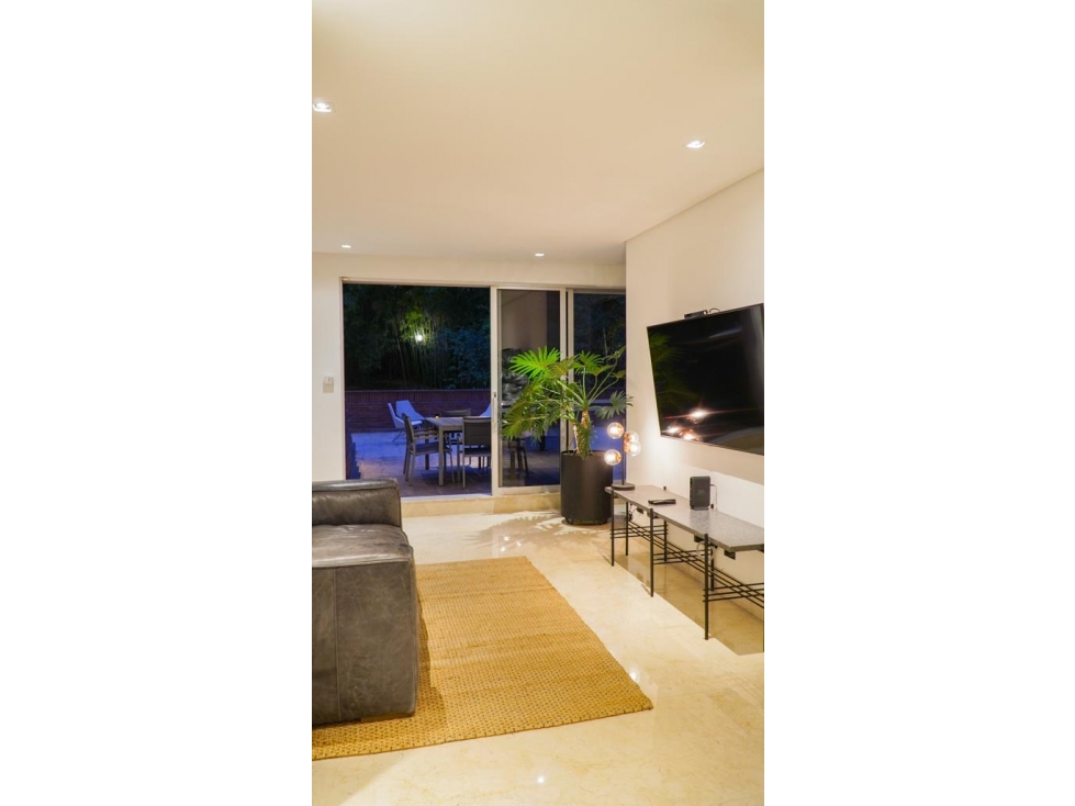 APARTAMENTO PARA LA VENTA EN EL POBLADO LOS BALSOS — foto 2