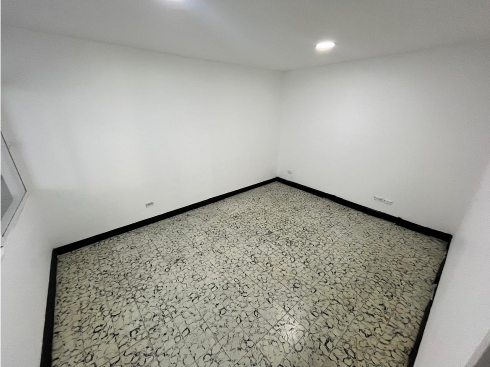CASA PARA ARRIENDO EN MEDELLIN LA CASTELLANA — foto 3