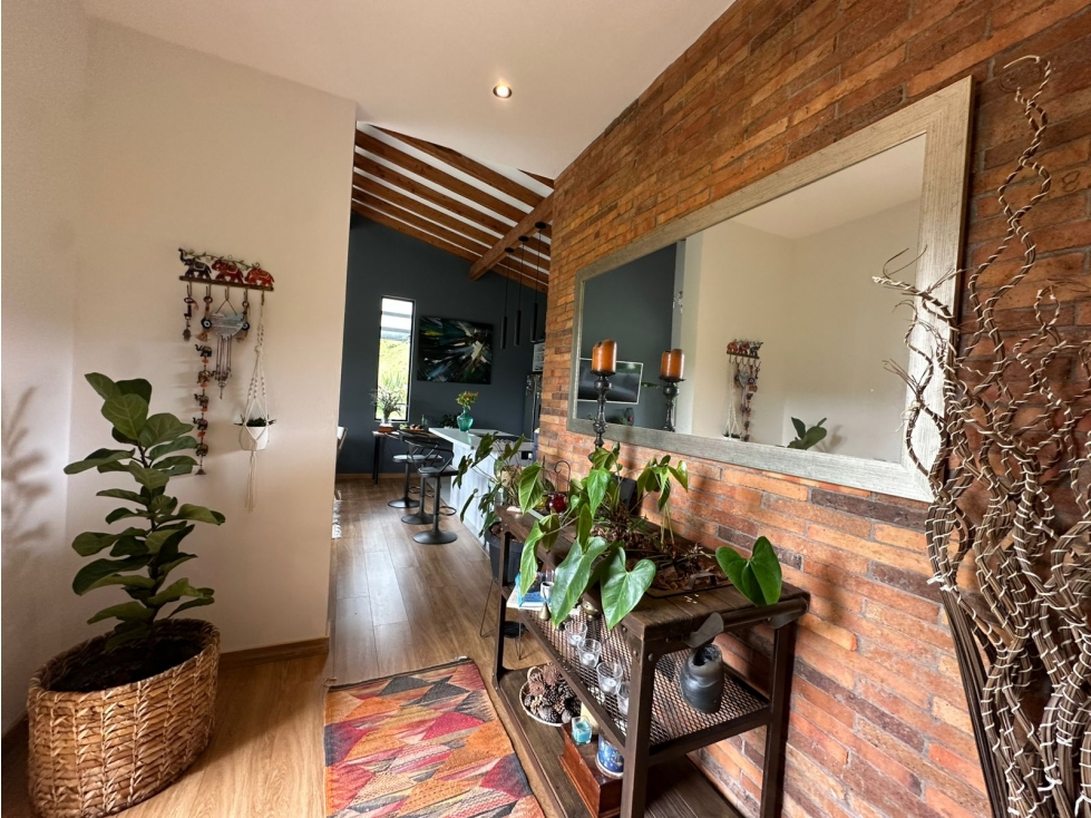SE ARRIENDA CASA CON O SIN MUEBLES CERCA AL COLEGIO VERMONT. — foto 3