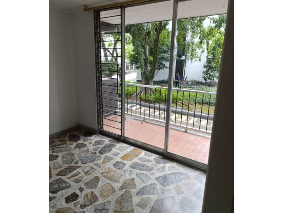Vendo Apartamento Poblado, Patio Bonito — foto 3