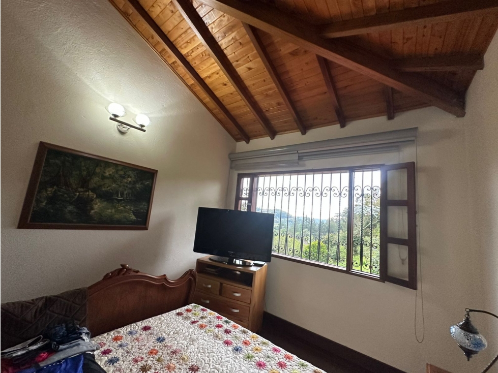 SE ARRIENDA CASA CAMPESTRE EN LA VEREDA SAJONIA, RIONEGRO. — foto 4