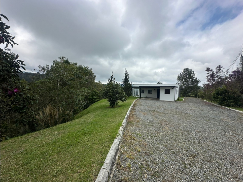 SE ARRIENDA CASA CAMPESTRE EN LOS SALADOS, EL RETIRO DENTRO DE UNIDAD — foto 2