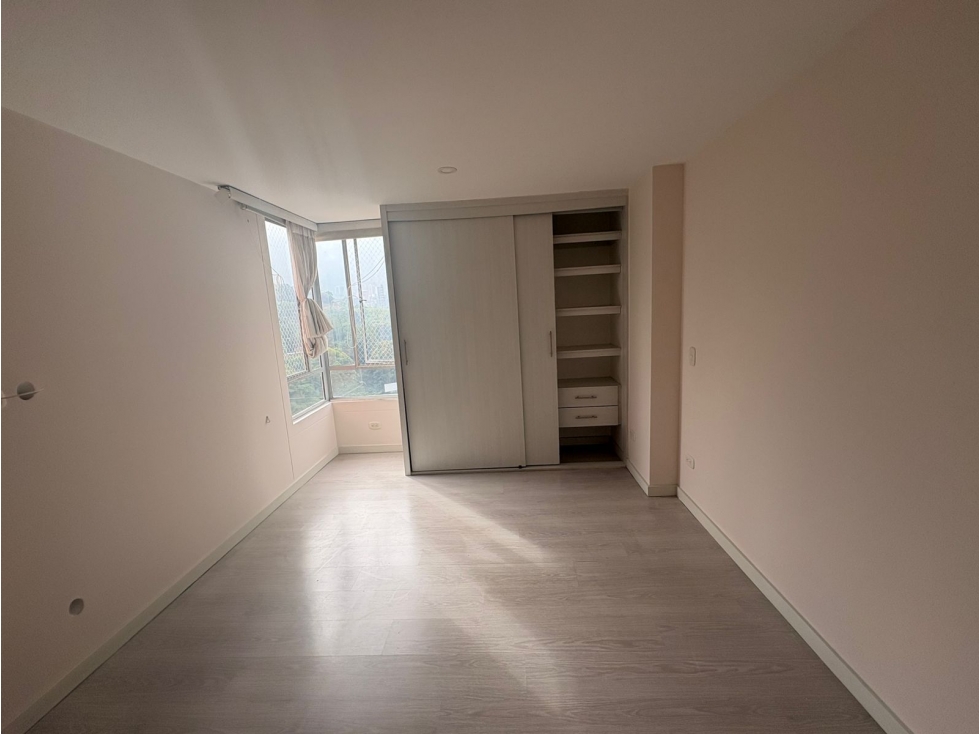 SE ARRIENDA APARTAMENTO EN CASTROPOL CON VISTA HACIA LAS PALMAS — foto 6