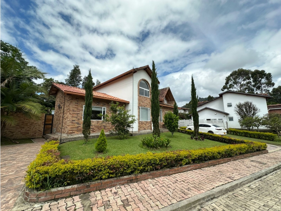 CASA EN VENTA EN EL RETIRO ANTIOQUIA .