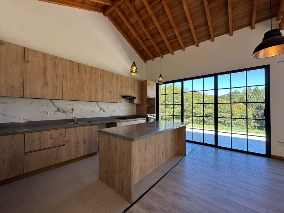 CASA CAMPESTRE DISPONIBLE EN ARRENDAMIENTO, VEREDA PERICO. — foto 5