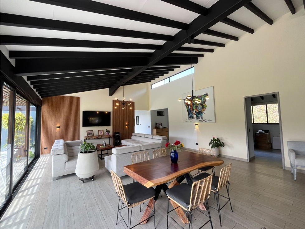 SE VENDE CASA DE LUJO EN LA VIA CARMEN DE VIBORAL. — foto 4