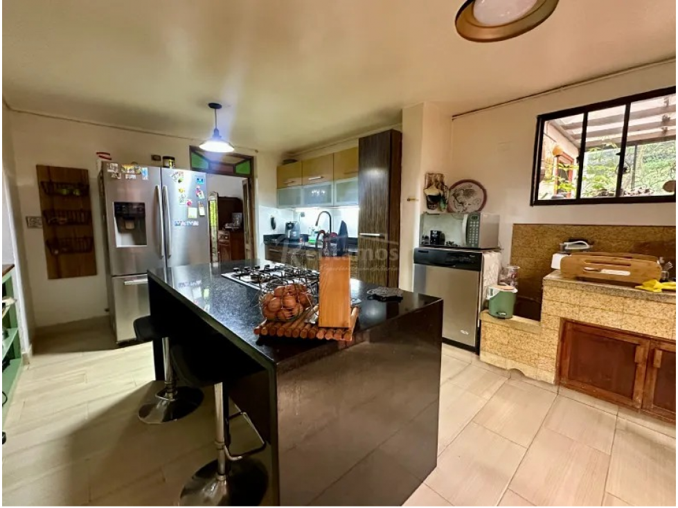Vendo Apartamento Poblado Medellin — foto 3