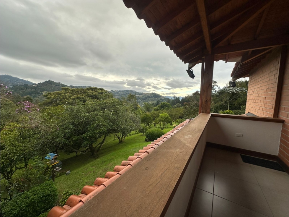 SE ARRIENDA CASA CAMPESTRE EN LA VEREDA SAJONIA, RIONEGRO. — foto 5