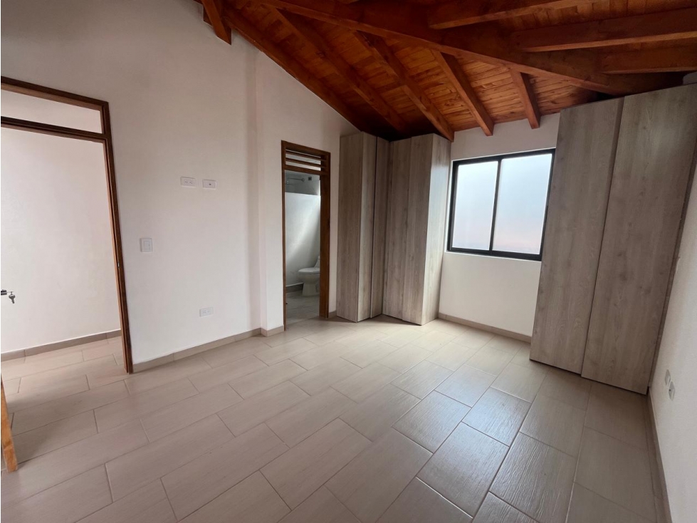 SE VENDE APARTAMENTO DUPLEX EN EL CARMEN DE VIBORAL — foto 5