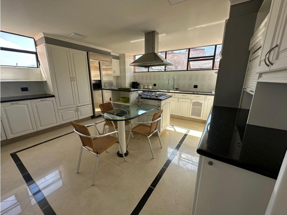 SE ARRIENDA PENTHOUSE EN EL POBLADO MEDELLIN — foto 6