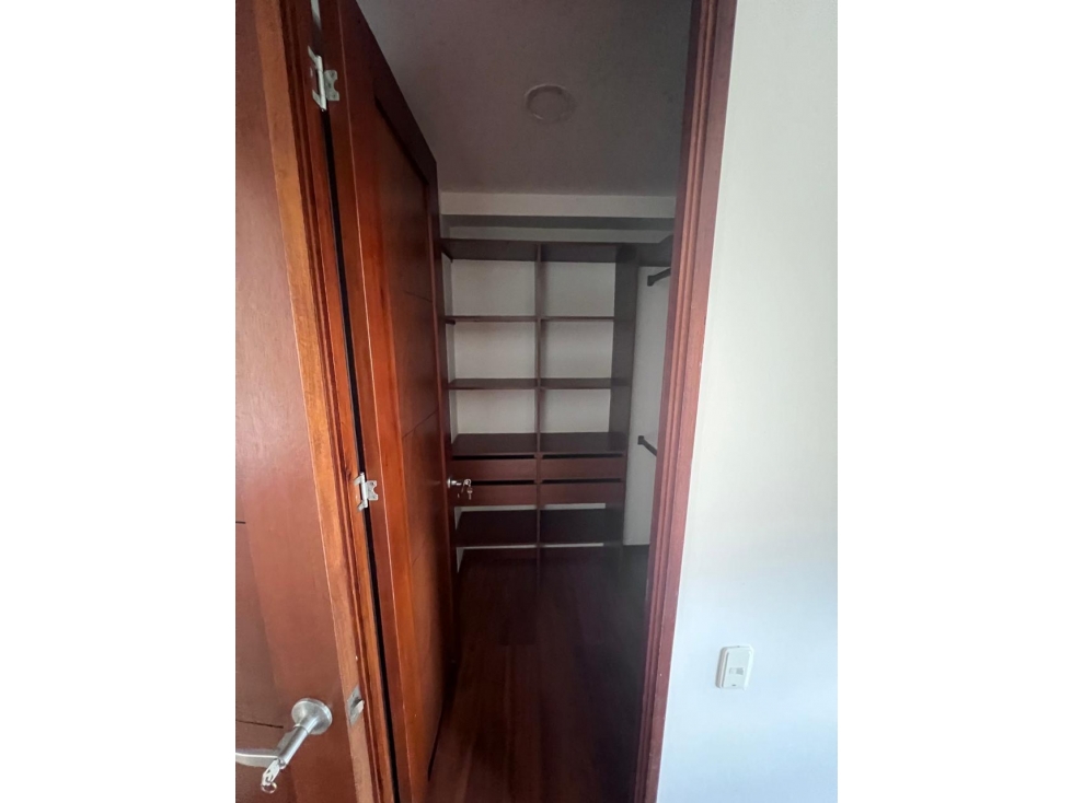Apartamento en arriendo Bosques de San Jorge — foto 6