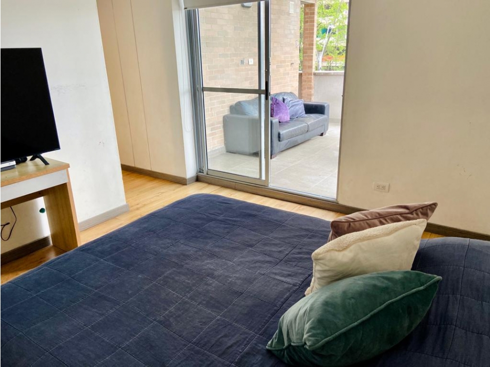 SE VENDE HERMOSO APARTAMENTO EN CIUDAD DEL RIO — foto 3