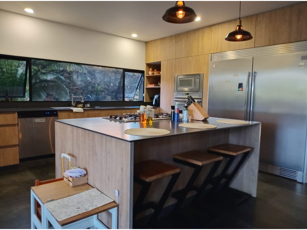 SE VENDE CASA EN PARCELACIÓN ALTO DE LAS PALMAS, ENVIGADO. — foto 3