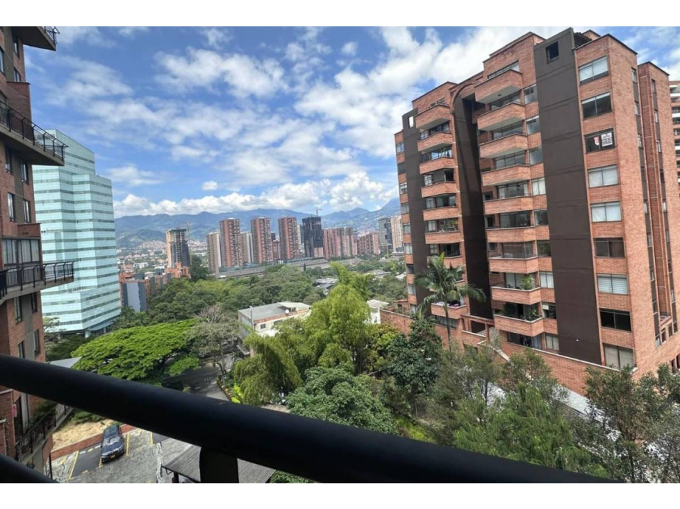 Vendo Apartamento Poblado, Castropol