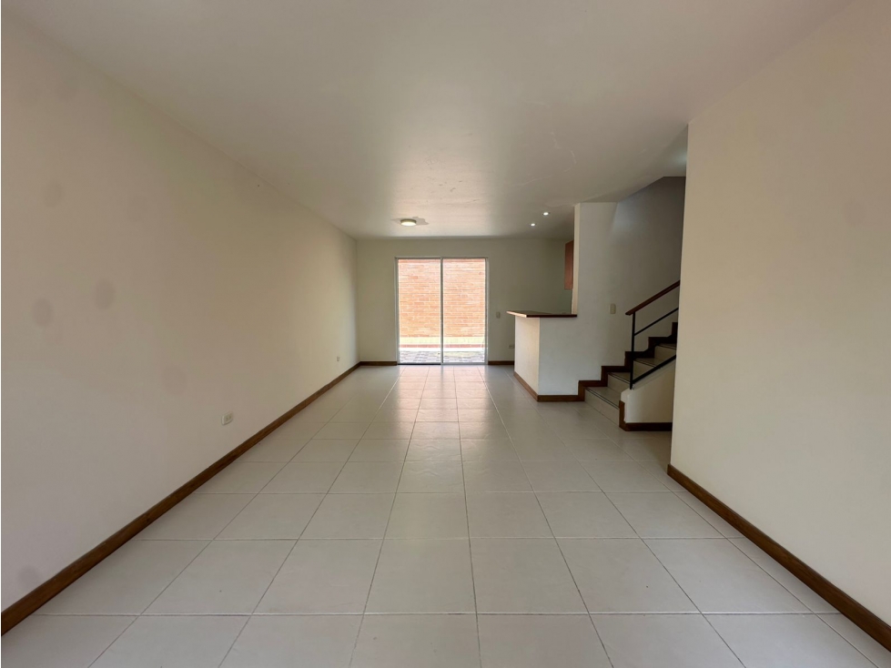 SE VENDE CASA EN SAN ANTONIO, RIONEGRO. — foto 3