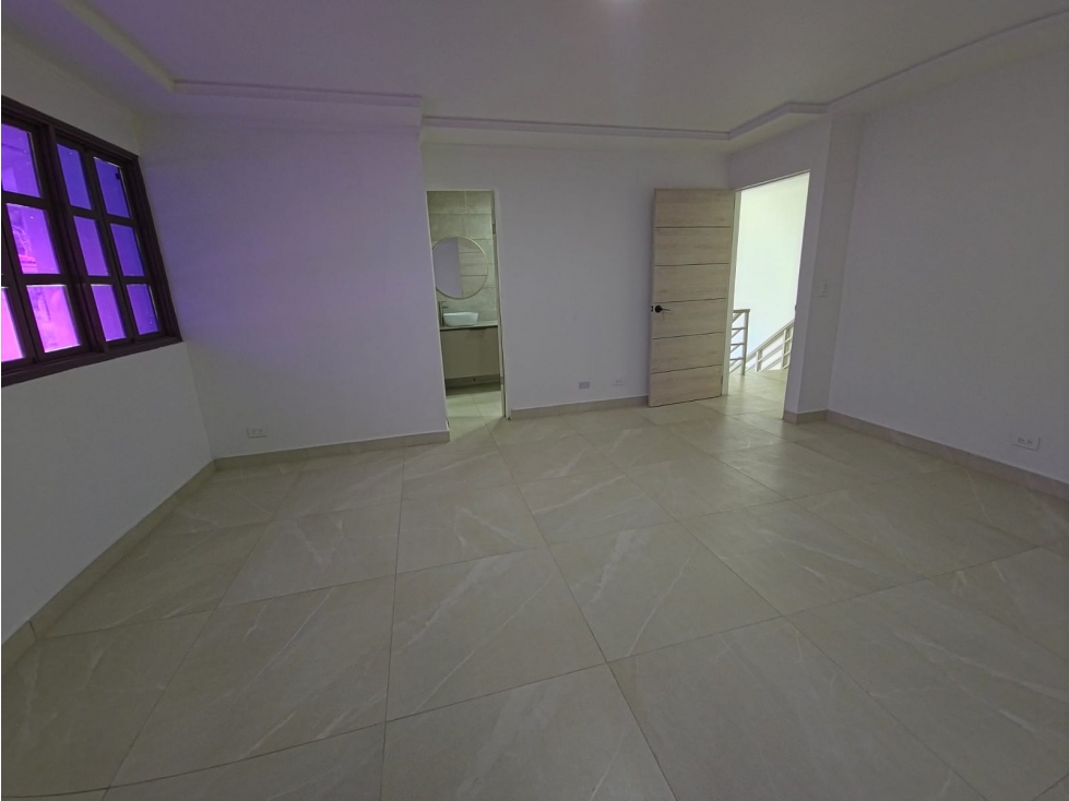 San Francisco - Venta de Casa Duplex en Residencial Los Flamingos — foto 3