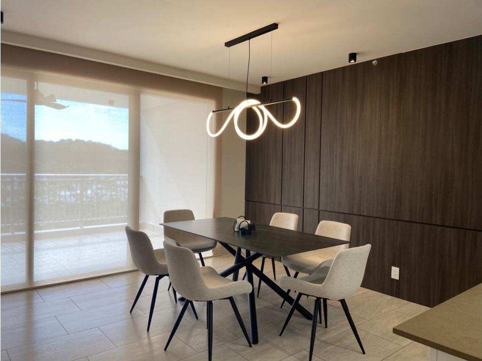 Venta o Alquiler de Apartamento, Howard Panama Pacifico Ph Explora