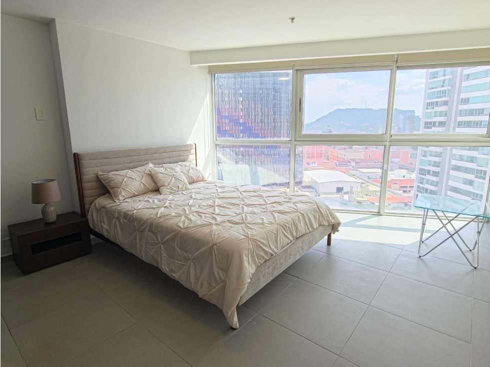 Avenida Balboa - Venta o Alquiler de Apartamento en Ph Yatch Club — foto 3