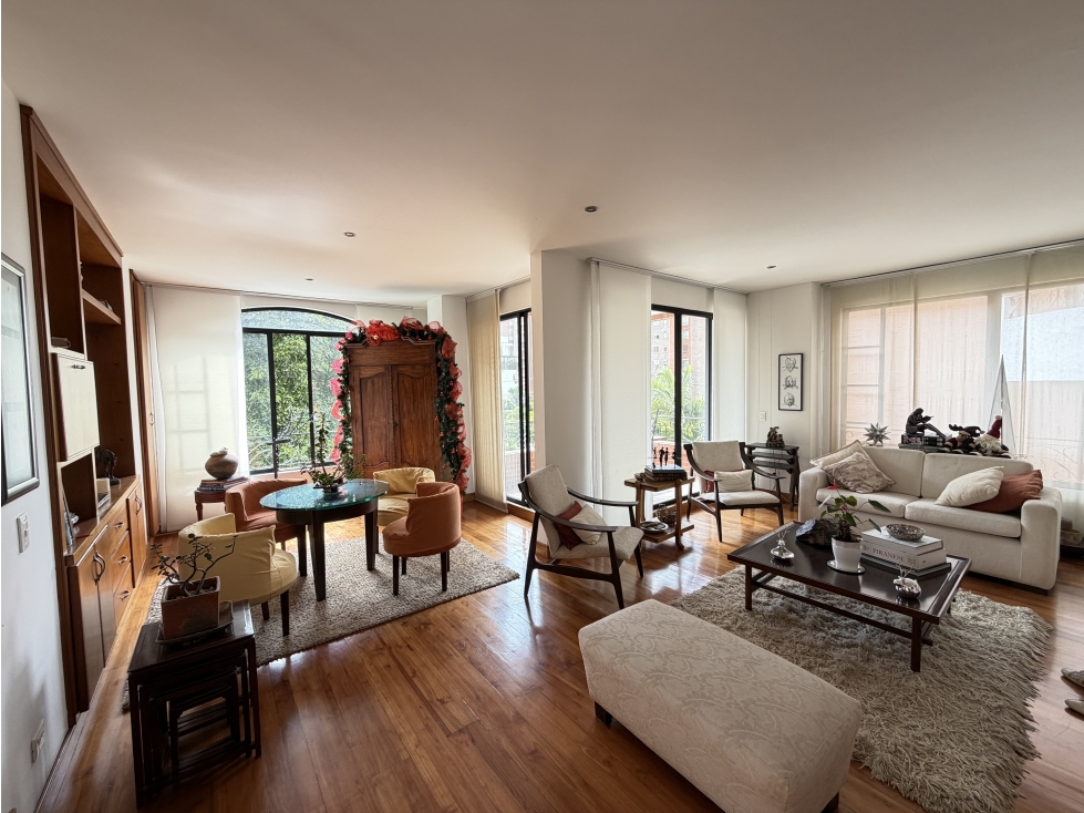 Casa colonial en venta pinares