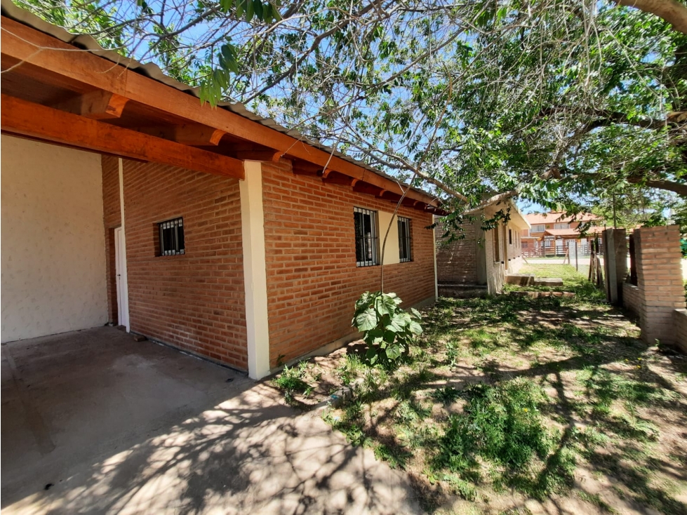 ¡Oportunidad! Casa Familiar con Excelente UbicaciÃ³n! - 2