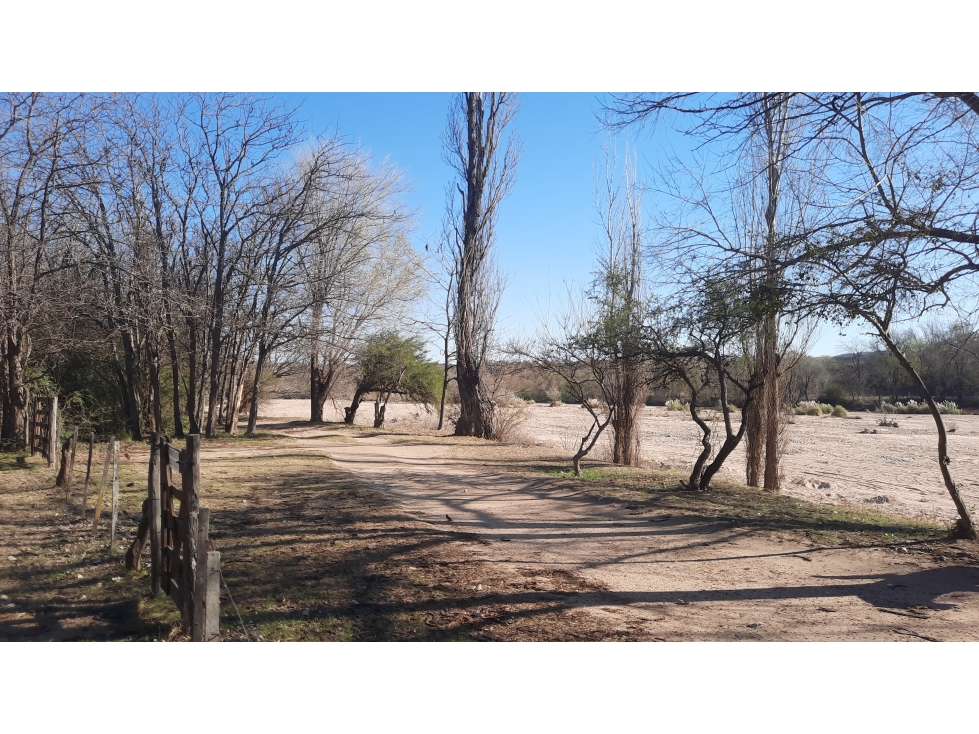 Venta - Importante Casa - Traslasierra - Mina Clavero c/bajada al Río! - 4