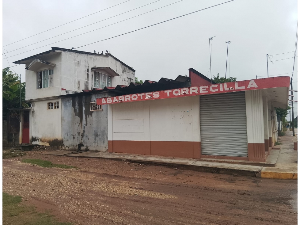 LOCAL COMERCIAL 3 CORTINAS CON CASA EN LOMA BONITA OAX - 3