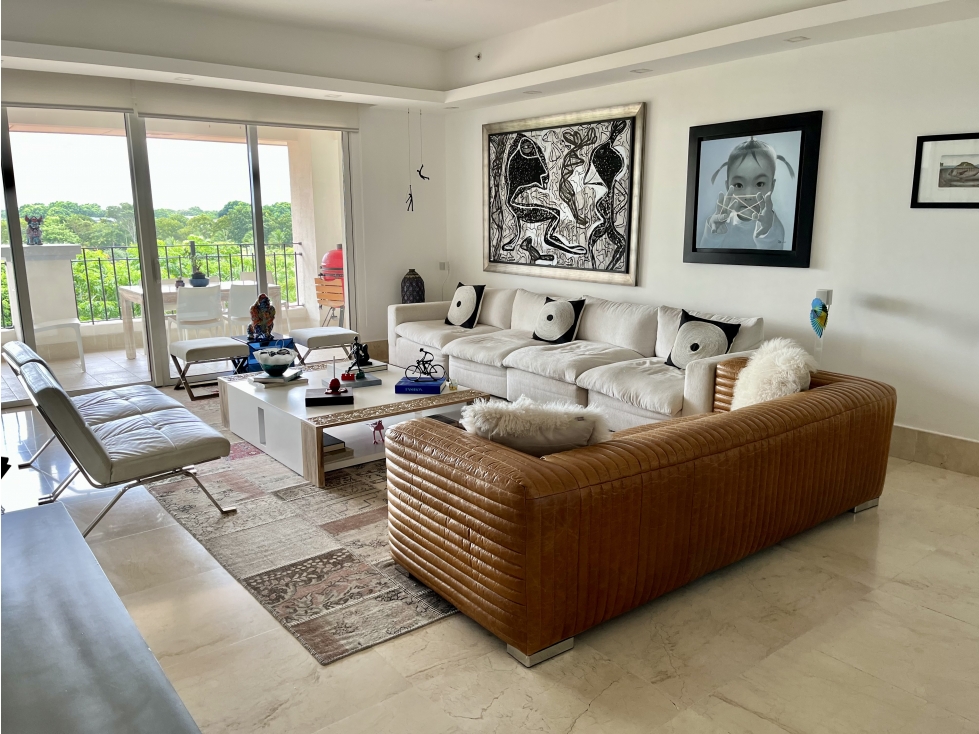Apartamento en Santa María con terraza y espacios excepcionales