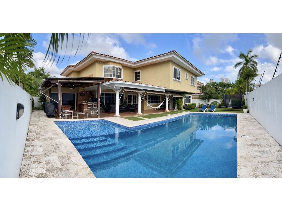 Casa en Costa del Este con piscina privada y jardín — foto 2