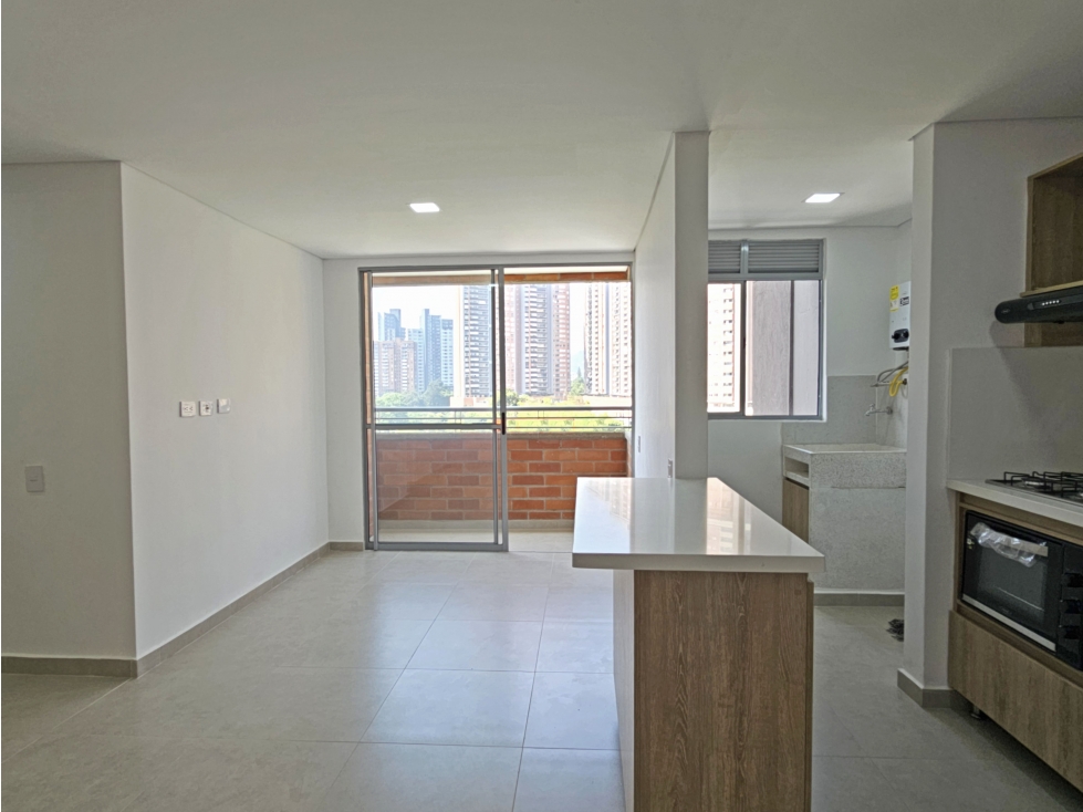 Apartamento de 3 alcobas en venta. Itagüí, Ditaires