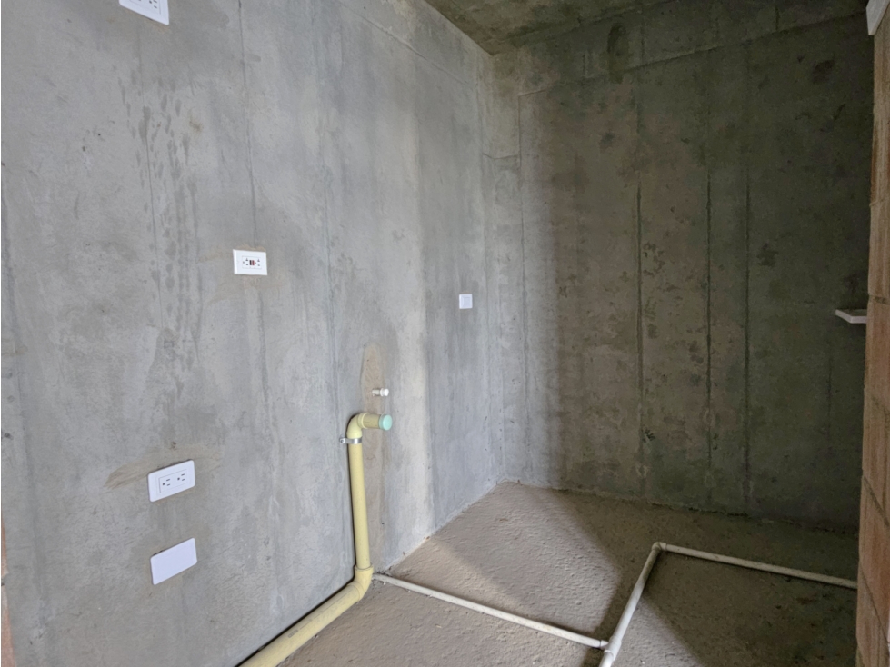 Apartamento en obra gris de 2 alcobas en venta. Caldas, Primavera — foto 3