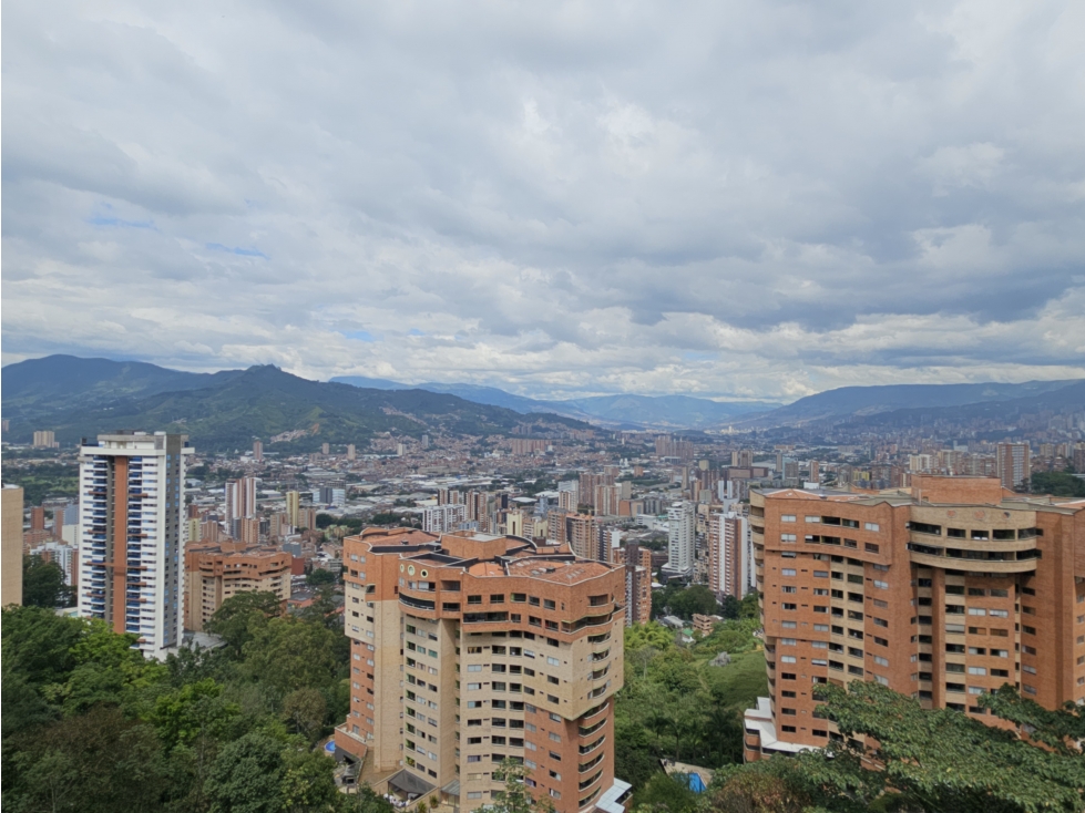 Apartamento de 3 alcobas en venta. Sabaneta, Las Lomitas — foto 2