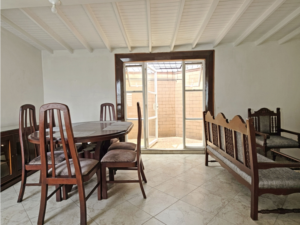 Casa de 3 alcobas en venta. Medellín, Boston — foto 2
