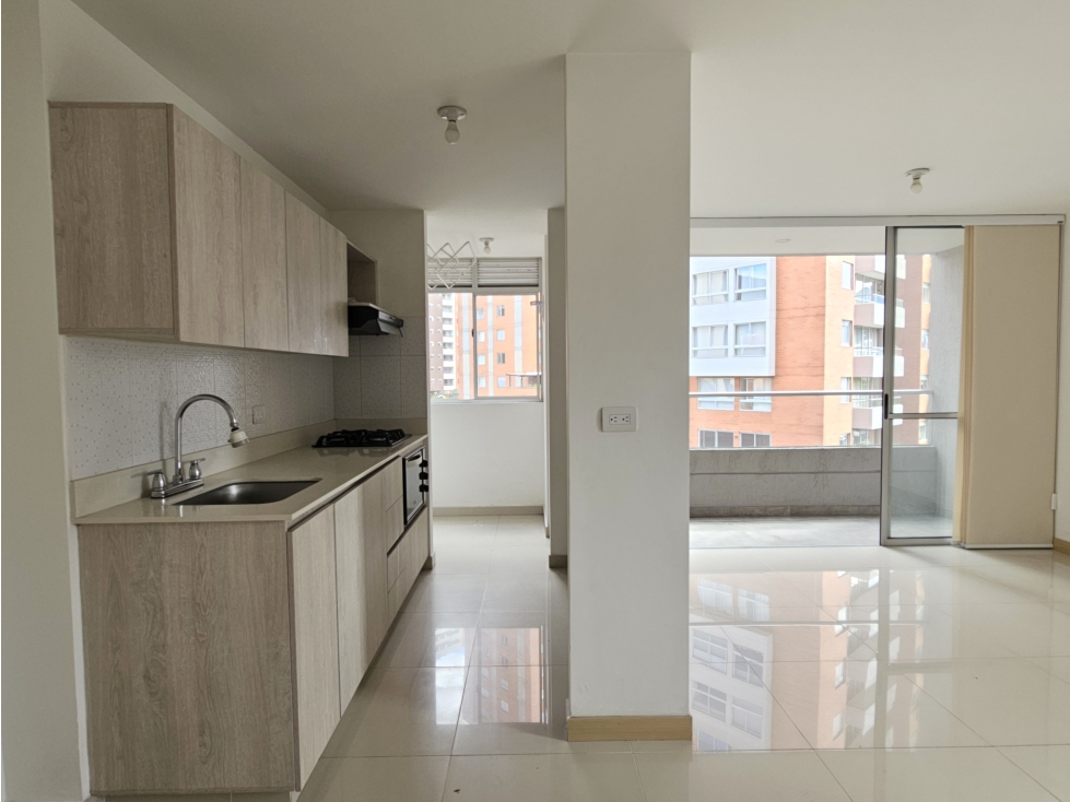 Apartamento de 3 alcobas en venta. sabaneta, Ancón Sur — foto 3