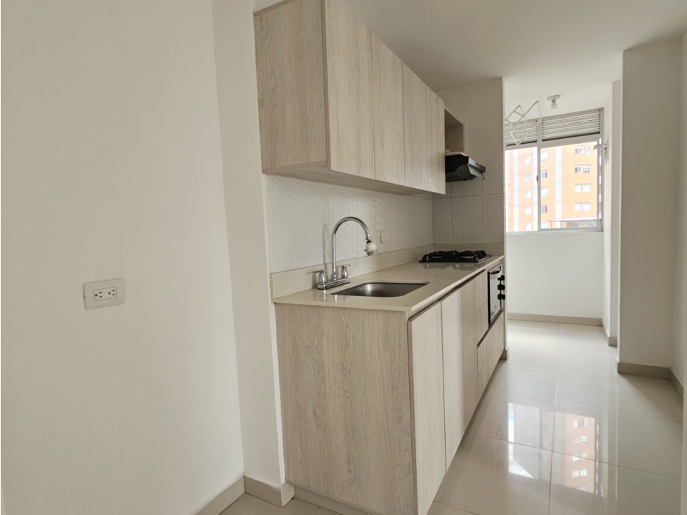 Apartamento de 3 alcobas en venta. sabaneta, Ancón Sur — foto 4