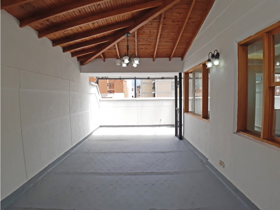 Penthouse de 3 alcobas más servicio en venta, Medellín Conquistadores — foto 4