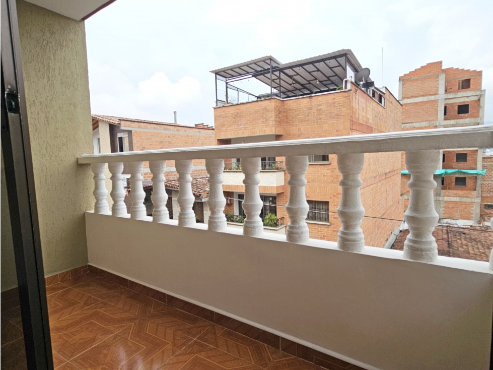 Apartamento de 2 alcobas en venta. Envigado, San José — foto 3