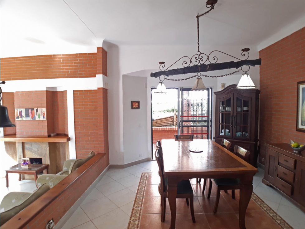 Casa de 4 alcobas en venta, Sabaneta Las Lomitas — foto 4