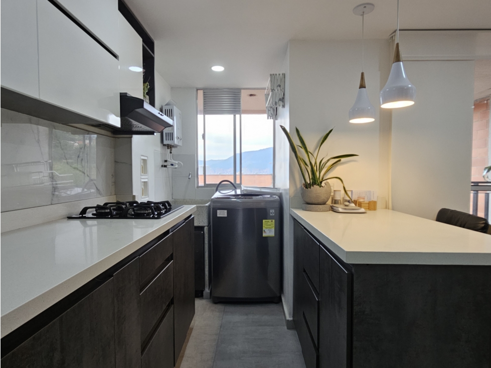 Apartamento de 2 alcobas posibilidad de 3. Sabaneta, Las Lomitas — foto 4