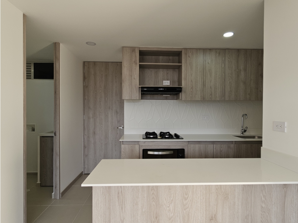 Apartamento de 3 alcobas en venta. Itagüí, Ciudad Coltejer — foto 5
