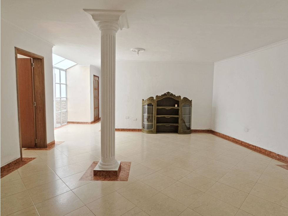 Casa primer piso de 3 alcobas en venta. Medellín, Boston — foto 5