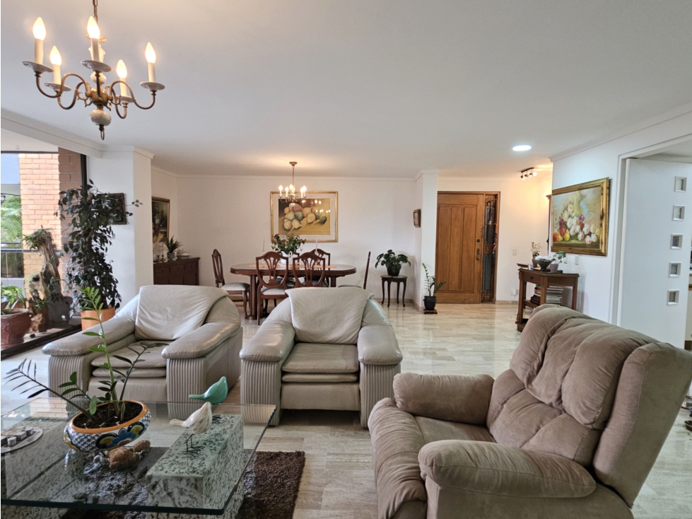 Apartamento de 4 alcobas en venta. Medellín, El Poblado Alejandría — foto 6