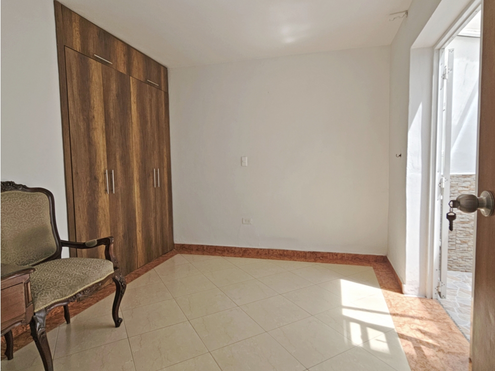 Casa primer piso de 3 alcobas en venta. Medellín, Boston — foto 6