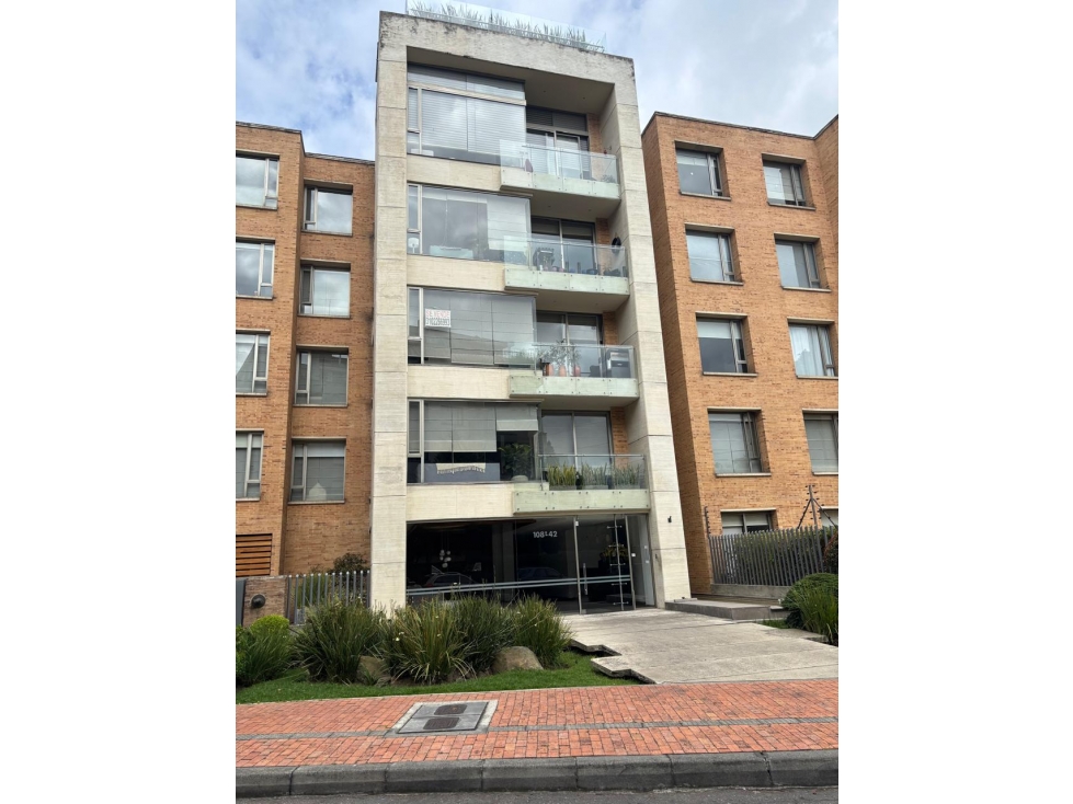 ARRIENDO APARTAMENTO EN SANTA ANA