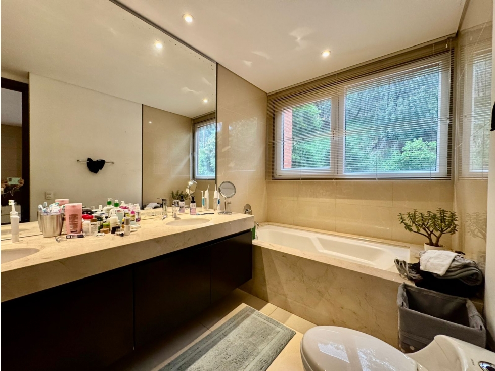 APARTAMENTO EN CERROS DE LOS ALPES
