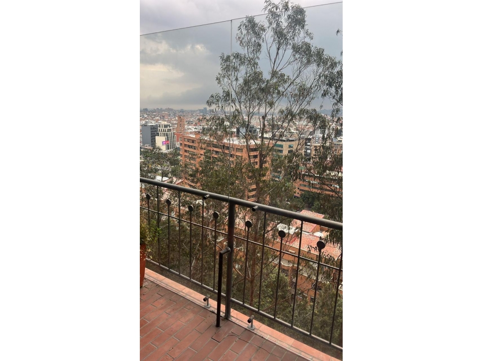 APARTAMENTO EN CERROS DE LOS ALPES, EXCELENTE VISTA — foto 4