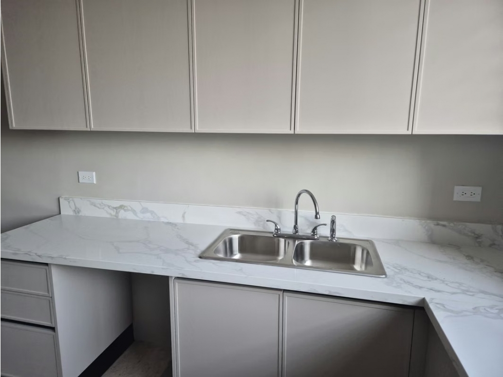 ALQUILO APARTAMENTO MARBELLA PANAMÁ — foto 3