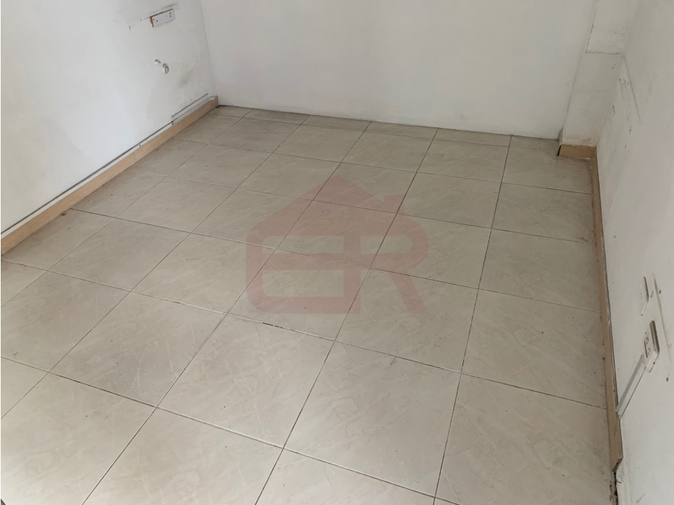 Se arrienda local comercial en Centro Comercial Bolívar, Armenia — foto 3