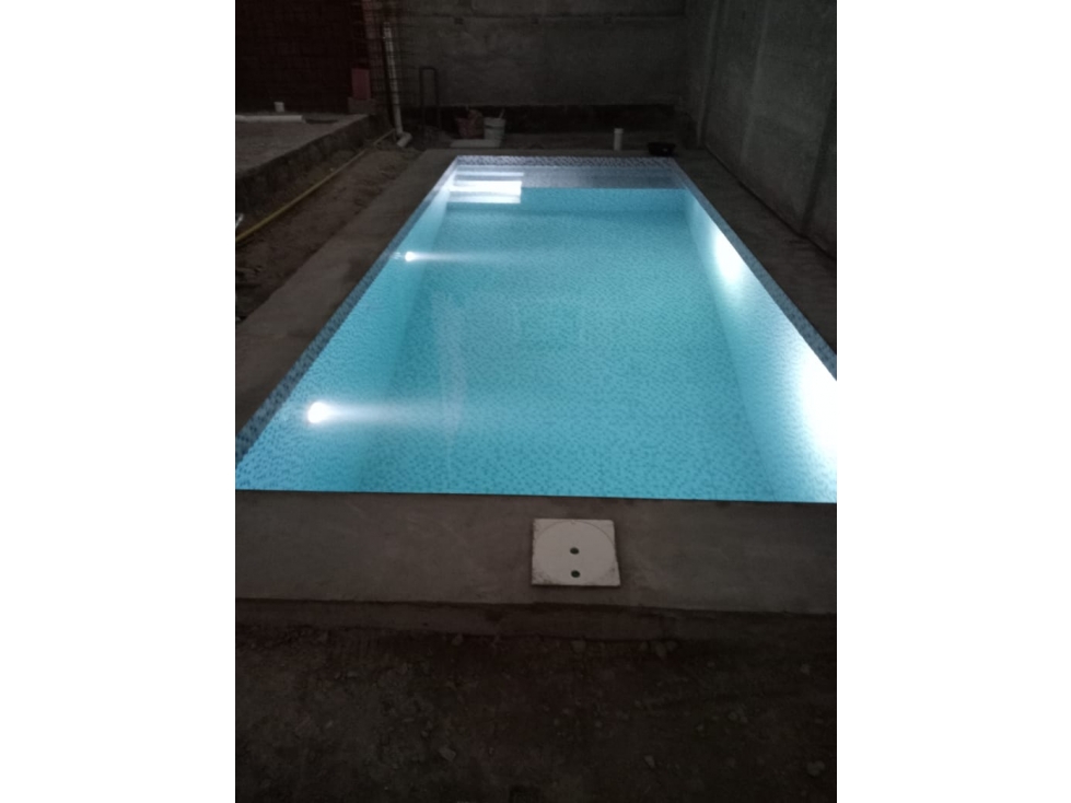 Construcción de piscinas a medida de hormigon armado - 2